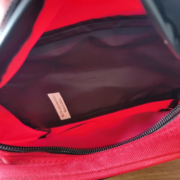 Iowa State University NCAA Fanny Pack. Three zipper sections. ISU Cyclones. NWOT - Picture 3 of 8